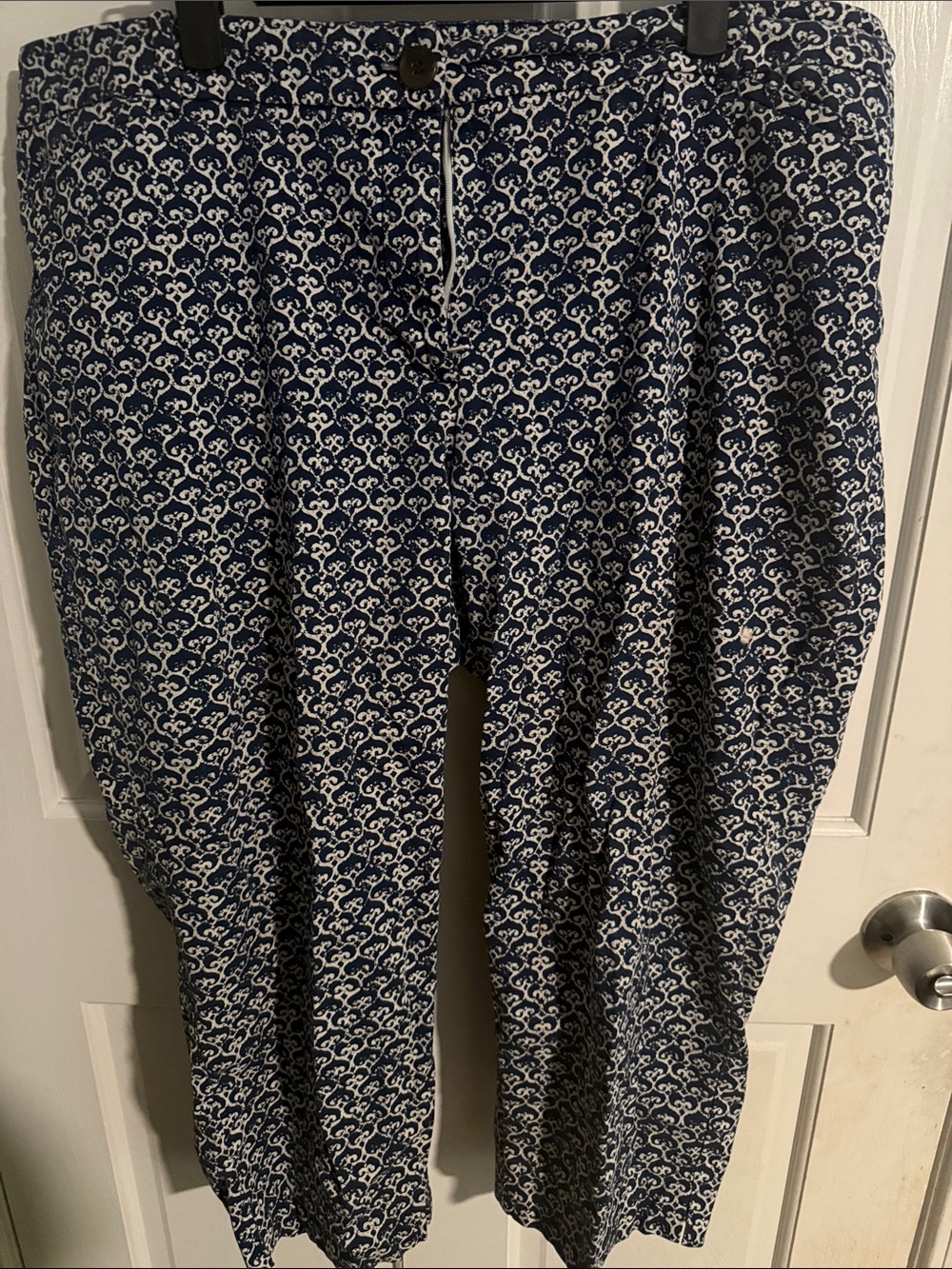 Talbots Navy and White Floral-Print Straight Leg Pants
